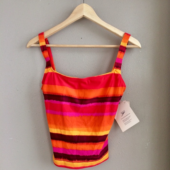 8 🆕 Speedo Swimsuit Top NWT - Picture 2 of 5